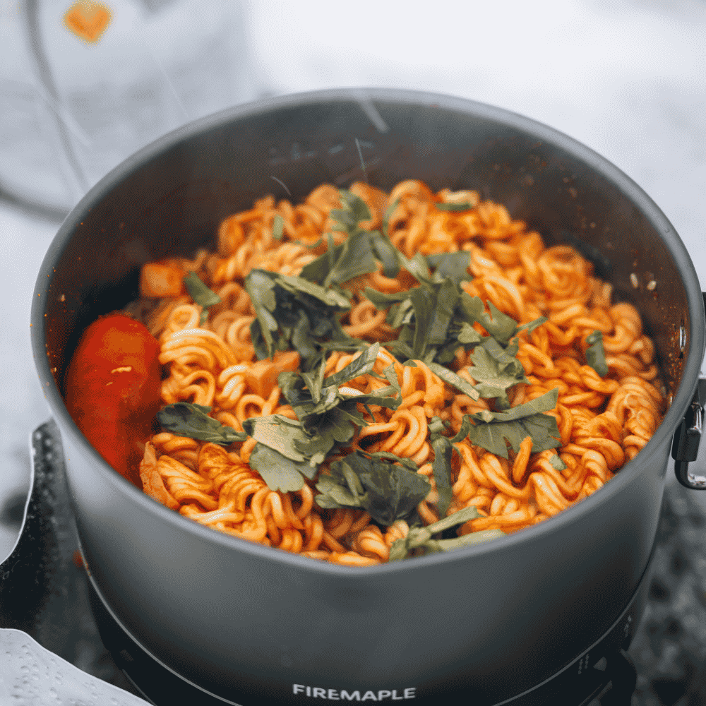 <div class="metafield-rich_text_field"><p>Whole-Pack Ramen</p></div>