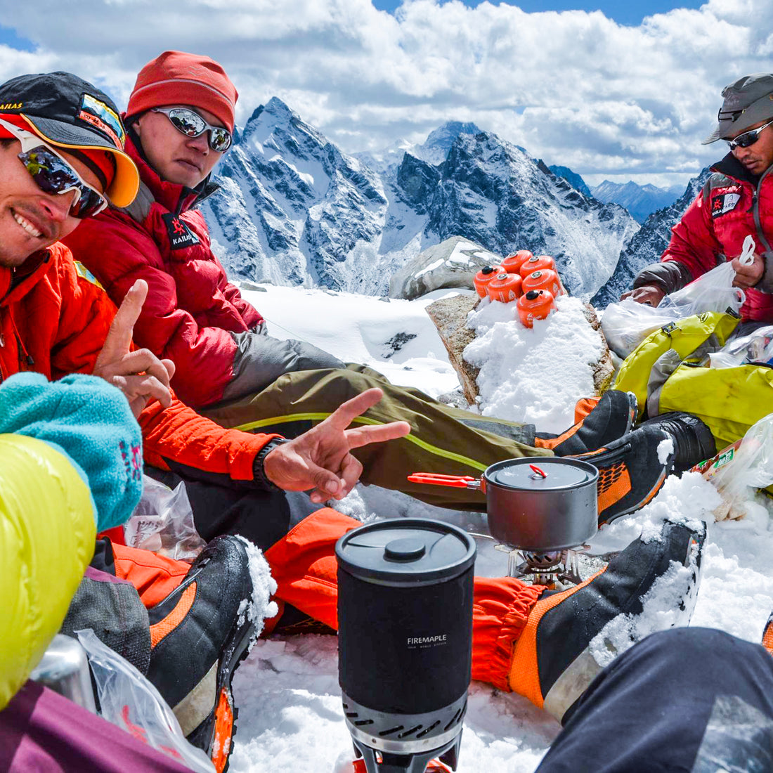 <div class="metafield-rich_text_field"><p>Pack Light, Cook Right</p></div>