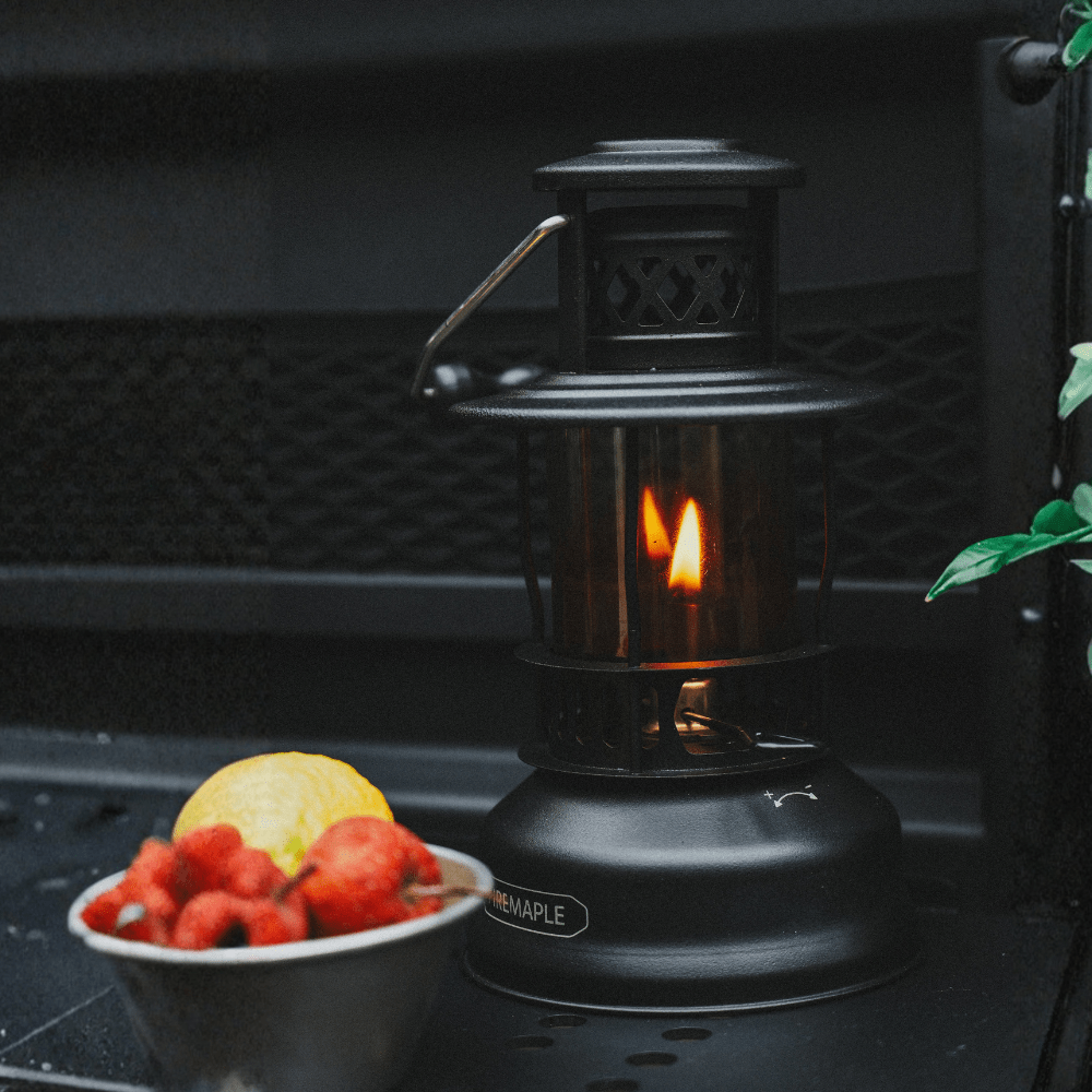 Voyager Kerosene Lantern - Fire Maple