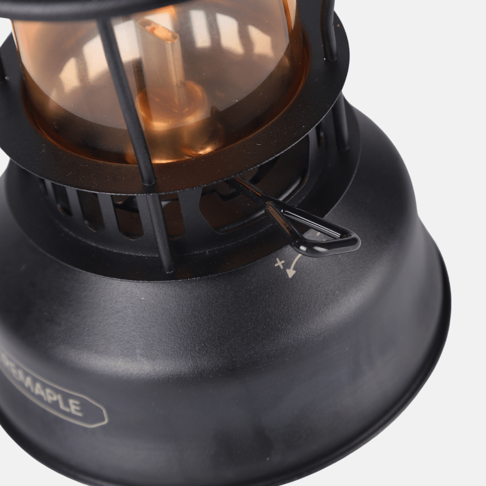 Voyager Kerosene Lantern - Fire Maple