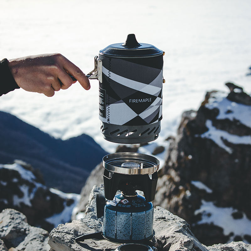 <div class="metafield-rich_text_field"><p>Stabile Flamme im Wind</p></div>