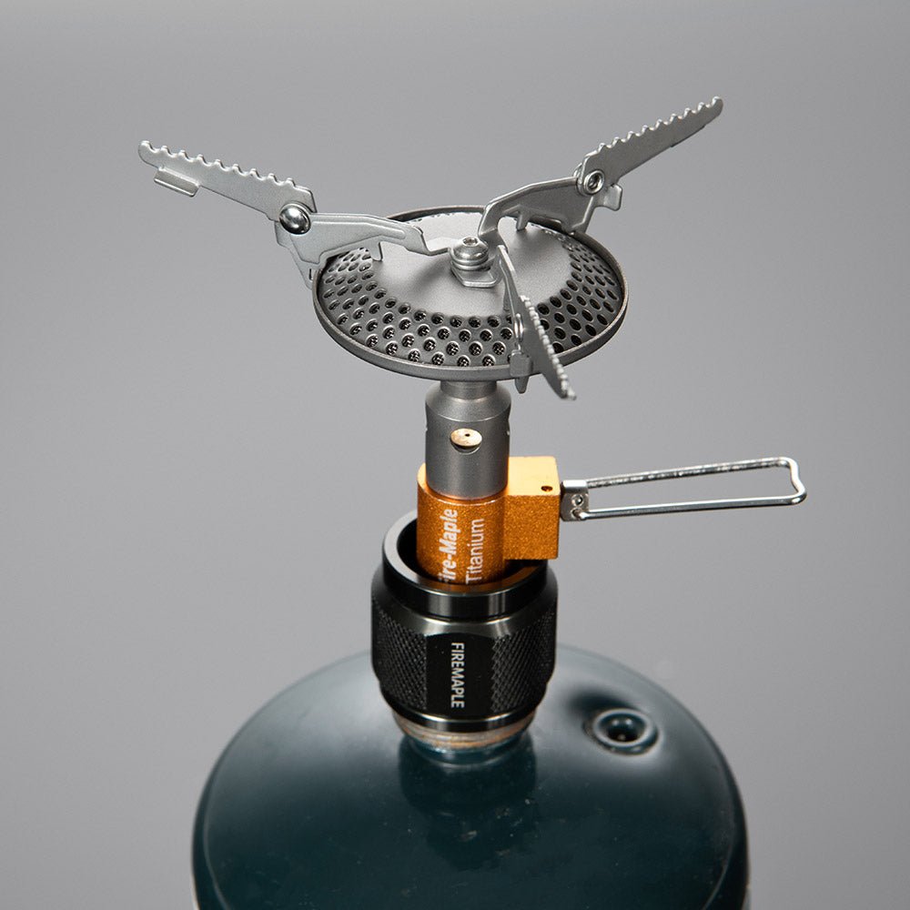 LPG adapter connecting propane cylinder to screw stove